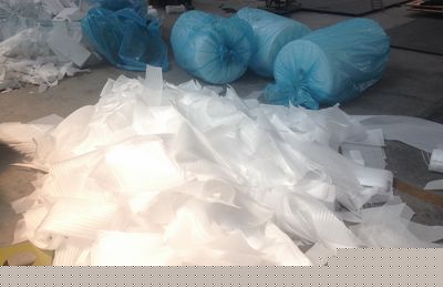 Espuma de polietileno de residuos puede ser ahorado por maquina de reciclaje